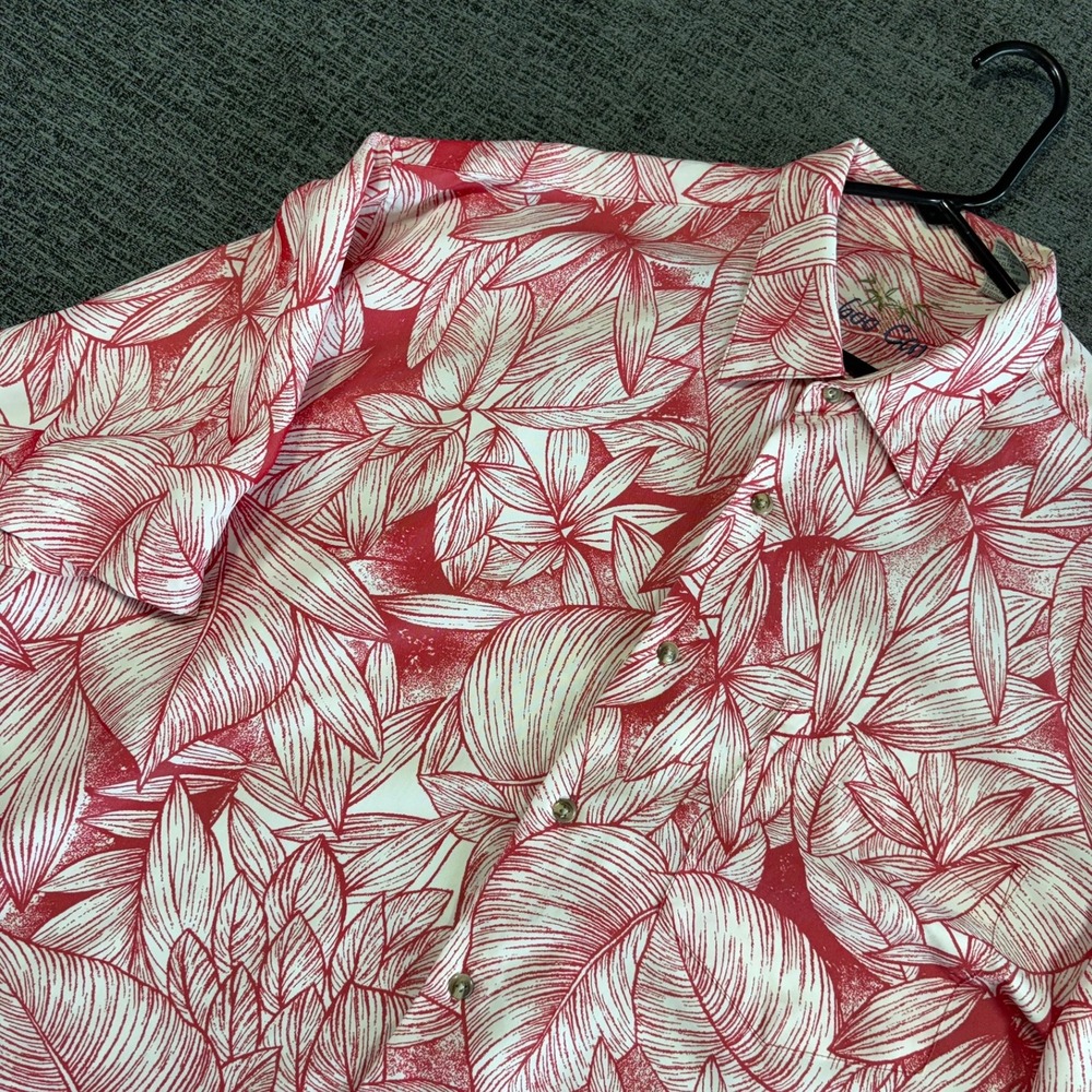 Bamboo Cay Button Up Shirt Mens XL Red Tropical Leaf Print Short Sleeve Modal‎